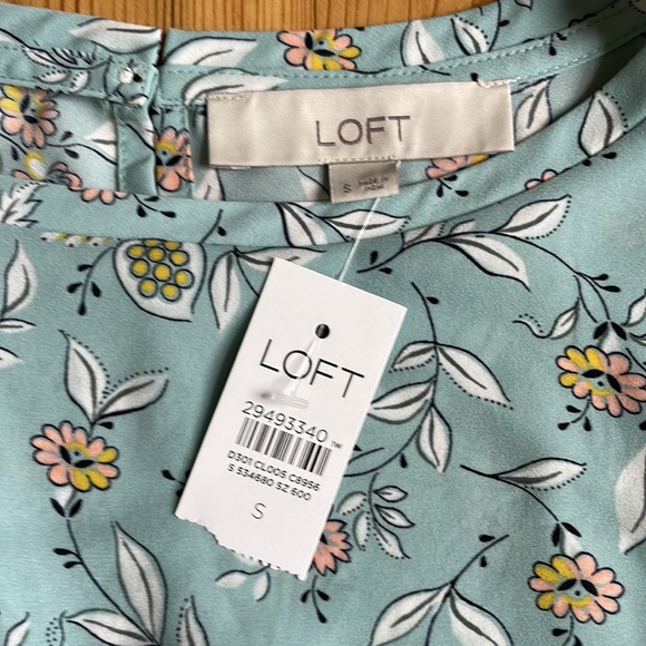 LOFT Floral Blouse - Picture 2 of 4